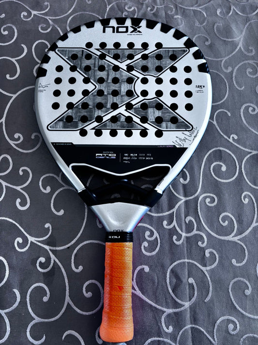 Nox Padel Racket AT10 Genius 18K Luxury By Agustin Tapia 2024 Padel Racket (2nd Hand, Signed by Willy Lahoz)